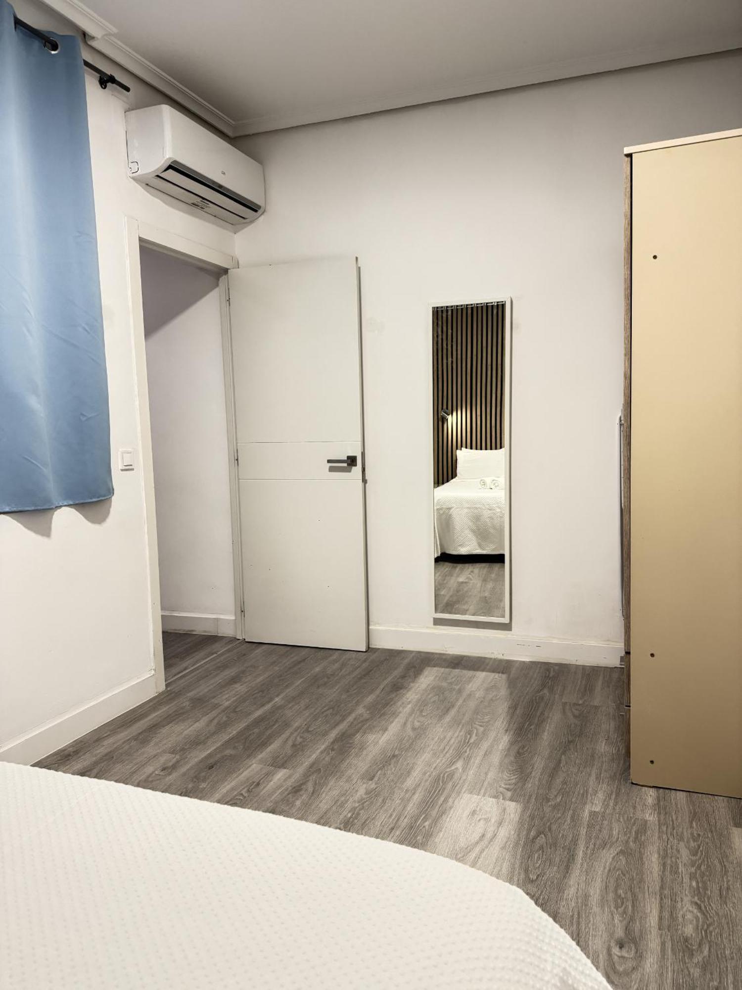 Apartamentos Day Madrid Callao Centro Gran Via Sol Malasana Exterior photo